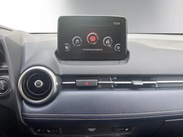 Mazda 2 G 90 Revolution
