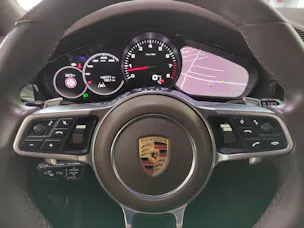 PORSCHE Cayenne 3.0 V6