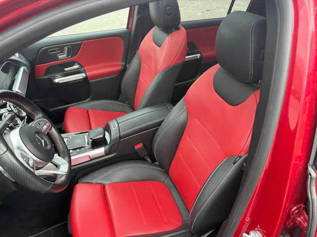 Mercedes-Benz GLB 250 4Matic AMG Line 8G-Tronic