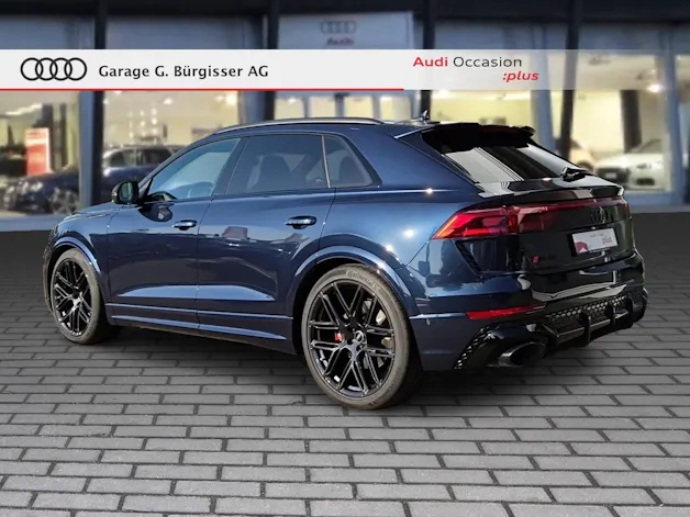 Audi RSQ8 quattro Waitomoblau Metallic