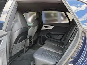 AUDI RSQ8 quattro Waitomoblau Metallic