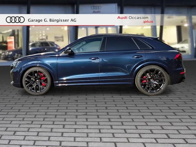 Audi RSQ8 quattro Waitomoblau Metallic