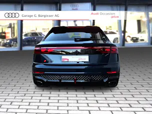 AUDI RSQ8 quattro Waitomoblau Metallic