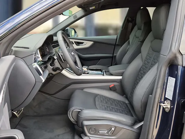 Audi RSQ8 quattro Waitomoblau Metallic