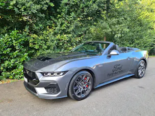 FORD Mustang GT Convertible 5.0i-V8 AUTOMAT