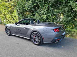 FORD Mustang GT Convertible 5.0i-V8 AUTOMAT