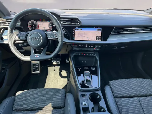 AUDI A3 Sportback TFSI 110 kW advanced Attraction S-tronic
