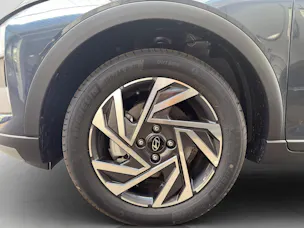 HYUNDAI Bayon 1.0 T-GDi Amplia DCT