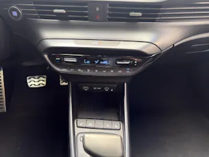 HYUNDAI Bayon 1.0 T-GDi Amplia DCT