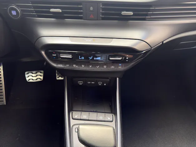 HYUNDAI Bayon 1.0 T-GDi Amplia DCT