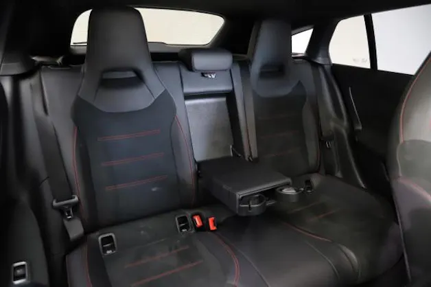 MERCEDES-BENZ CLA SB 250 Sw. Star 4M 7G