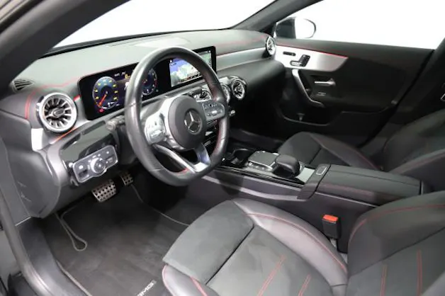 MERCEDES-BENZ CLA SB 250 Sw. Star 4M 7G