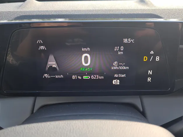 FORD Capri Extended Range (79 kWh) Premium AWD 4x4 AUTOMAT
