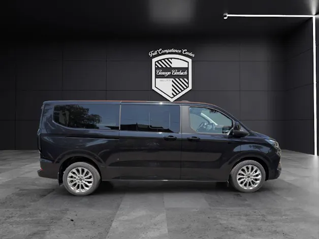 Ford Tourneo Custom 320 L2 2.0 EcoBlue 170 Titanium