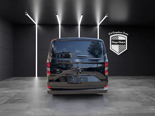 Ford Tourneo Custom 320 L2 2.0 EcoBlue 170 Titanium