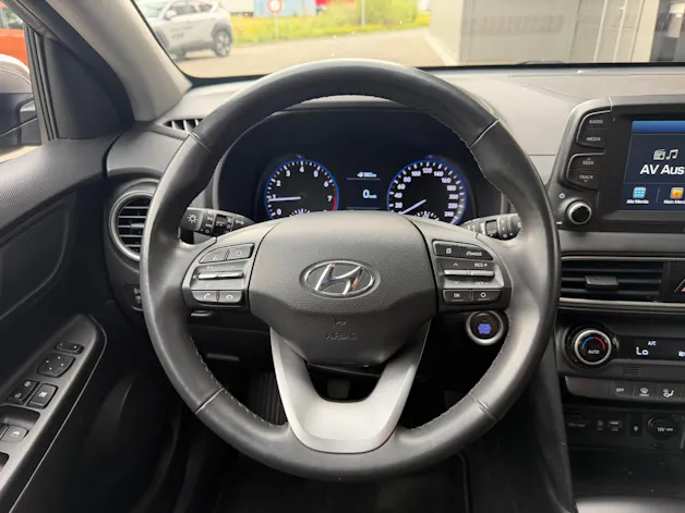 Hyundai Kona 1.0 T-GDi Launch 2WD