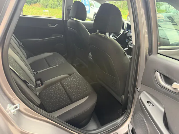 Hyundai Kona 1.0 T-GDi Launch 2WD