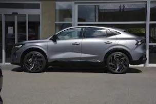 RENAULT Rafale 1.2 E-Tech Plug-in Atelier Alpine