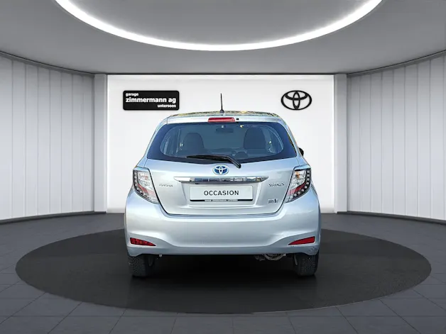 Toyota Yaris 1.5 VVT-i HSD Sol