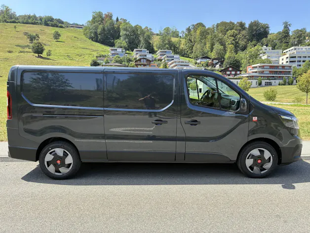 Renault Trafic Kaw. 3.0 t L2H1 150 PS Automat