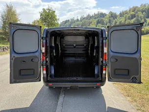 RENAULT Trafic Kaw. 3.0 t L2H1 150 PS Automat