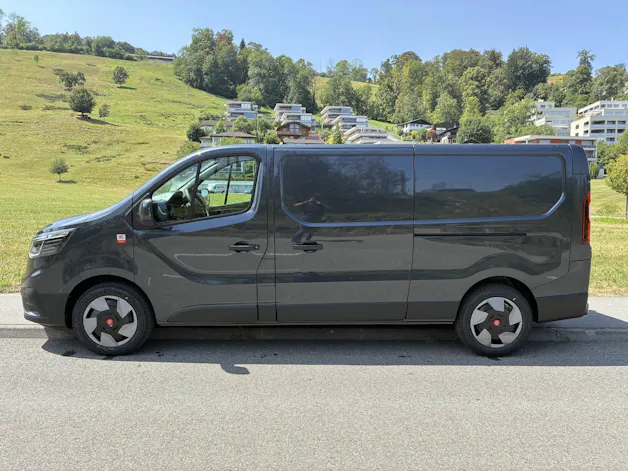 Renault Trafic Kaw. 3.0 t L2H1 150 PS Automat