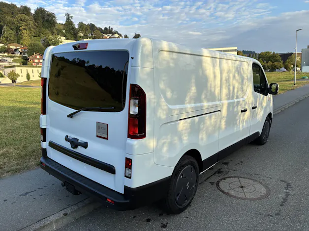 Renault Trafic Kaw. 3.0 t L2H1 150 PS Automat