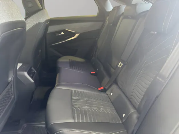 Peugeot 3008 1.2 Hybrid GT