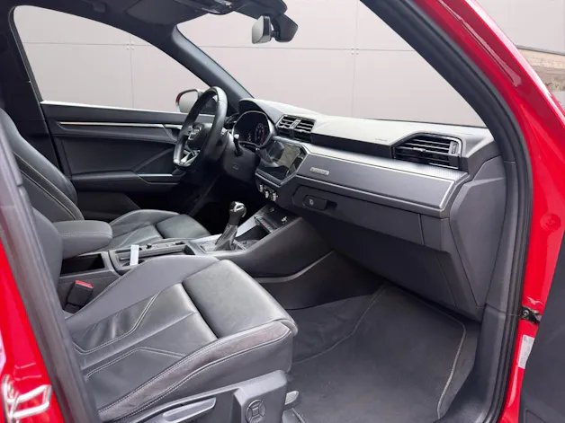 Audi Q3 2.0 40 TFSI S line quattro S-Tronic
