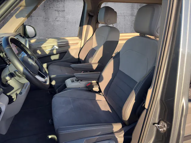 VW Multivan kurz 2.0 TDI Style DSG