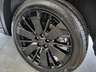 MITSUBISHI OUTLANDER 10