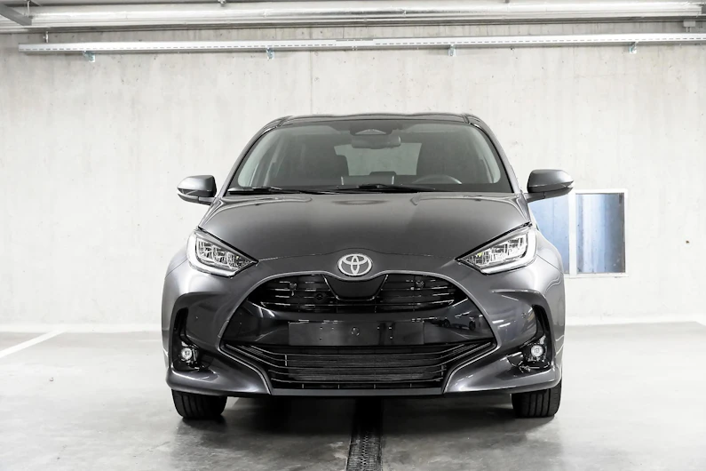 Fahrzeugbild TOYOTA YARIS