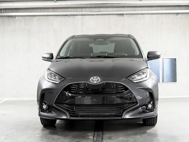 Toyota Yaris 1.5 VVT-i HSD Trend