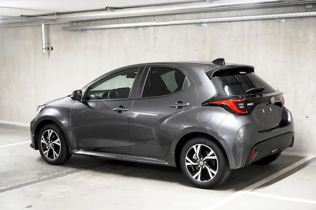Toyota Yaris 1.5 VVT-i HSD Trend