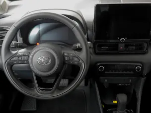 Toyota Yaris 1.5 VVT-i HSD Trend