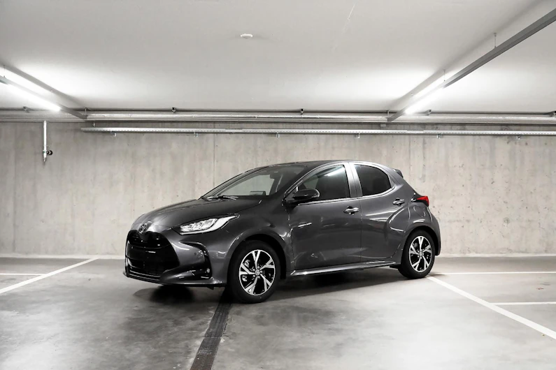 Fahrzeugbild TOYOTA YARIS