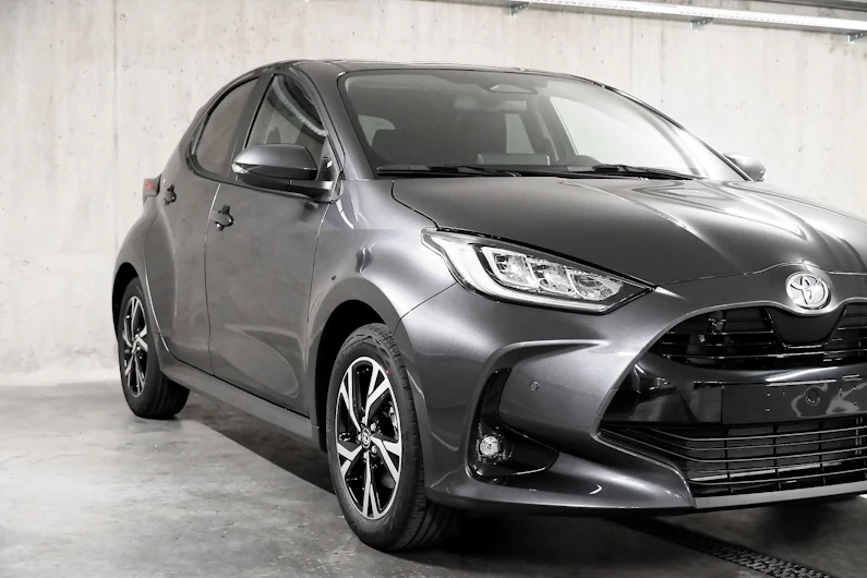 Fahrzeugbild TOYOTA YARIS
