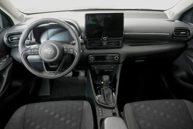 Toyota Yaris 1.5 VVT-i HSD Trend