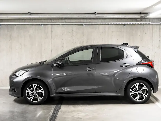 Toyota Yaris 1.5 VVT-i HSD Trend