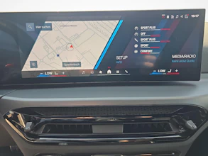 https://vehicle.imgix.net/4421024/94471a8a-6dec-4635-a159-519b7175794f.jpg
