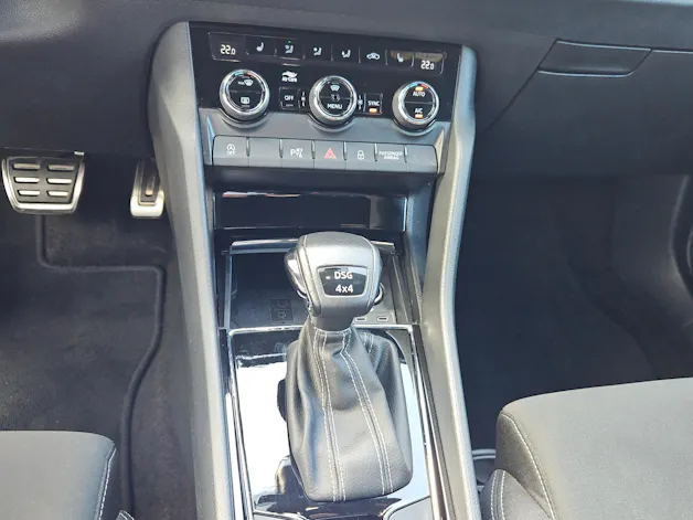 Škoda Karoq 2.0 TSI SportLine DSG 4x4