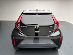 https://vehicle.imgix.net/4421056/69eecc74-c94e-4703-8b12-6972a521d49c.jpg