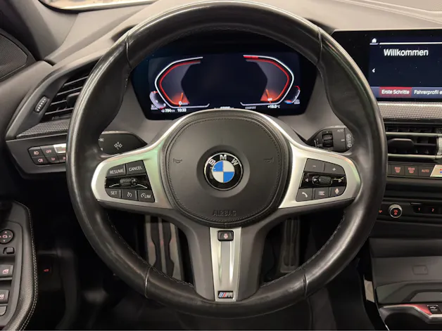 BMW 120d xDrive M AERODYNAMIKPAKET