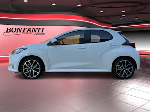 Toyota Yaris 1.5 VVT-i HSD Trend
