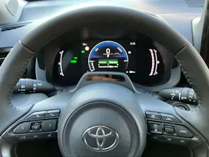 Toyota Yaris 1.5 VVT-i HSD Trend