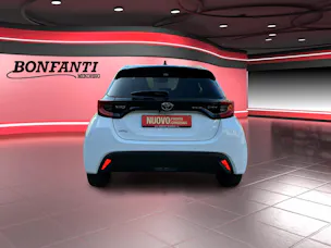 Toyota Yaris 1.5 VVT-i HSD Trend