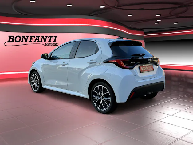 Toyota Yaris 1.5 VVT-i HSD Trend