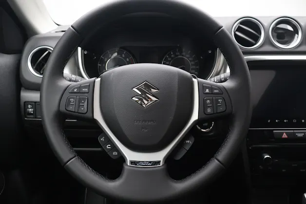 Suzuki Vitara 1.4 T Piz Sulai Top Hybrid 4x4