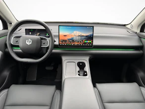 https://vehicle.imgix.net/4421090/657b3e44-db40-4095-821a-d579205fb8c5.jpg