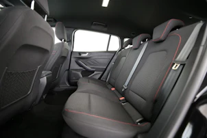 image du véhicule FORD Focus Station Wagon 1.0i EcoB Hybrid 155 ST-Line